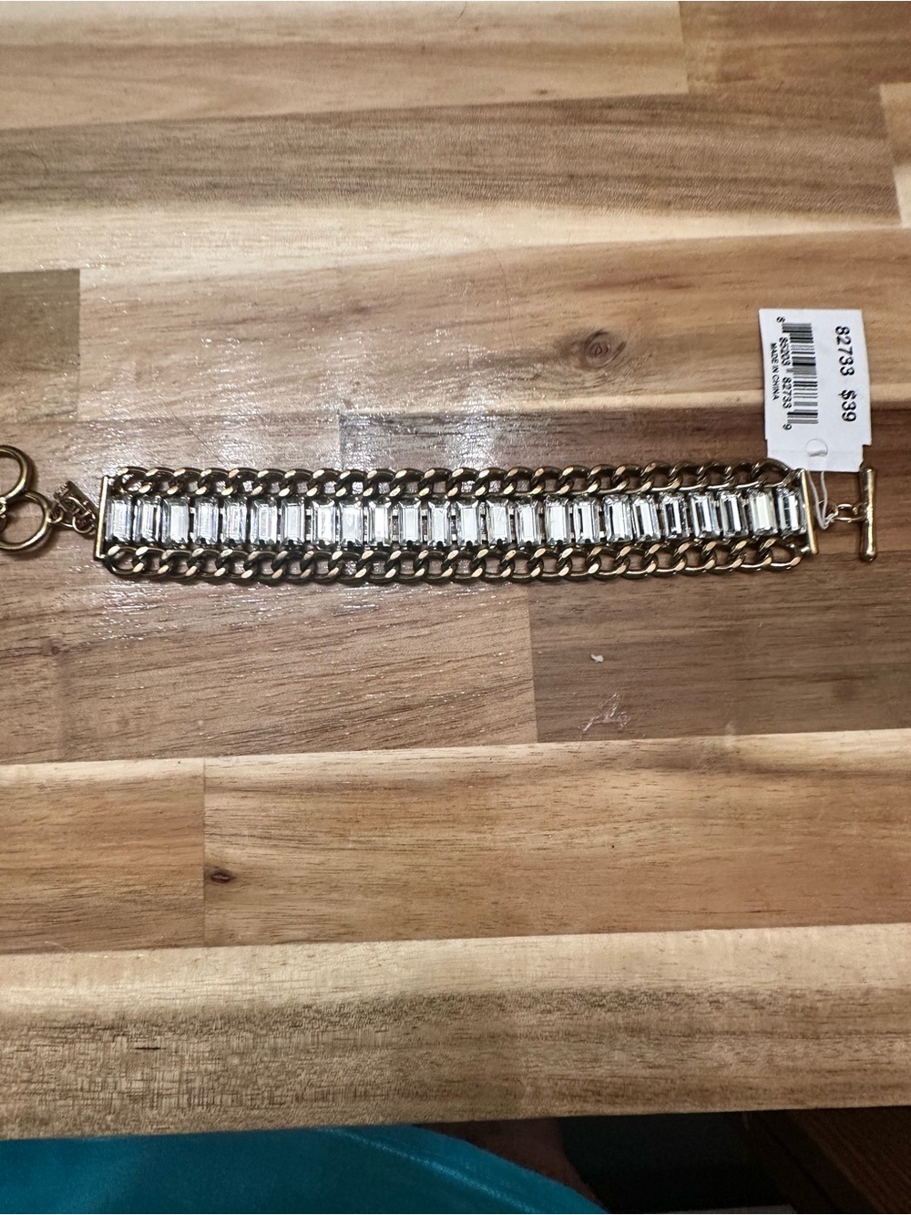 ViVI Gold Chain Bracelet with Clear Crystal Baguettes
